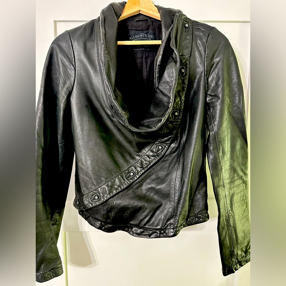 ALLSAINTS asymmetrical leather jacket 🖤